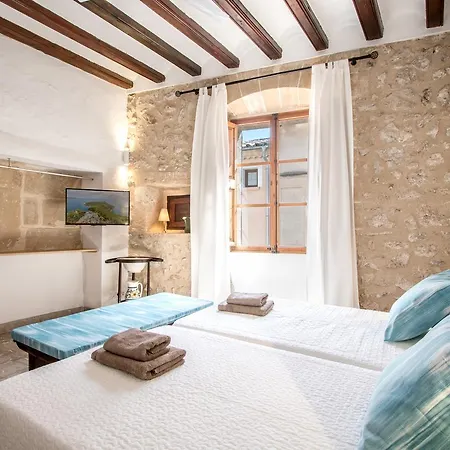 Сasa de vacaciones Townhouse Butxaca By Homevillas360