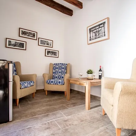 Townhouse Butxaca By Homevillas360 Pollensa