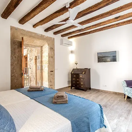 Сasa de vacaciones Townhouse Butxaca By Homevillas360